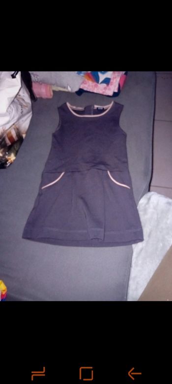 Robe noir