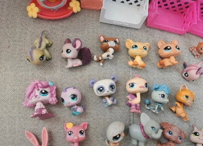 Lot de 31  figurines Hasbro Littlest pet shop Lps - photo numéro 4