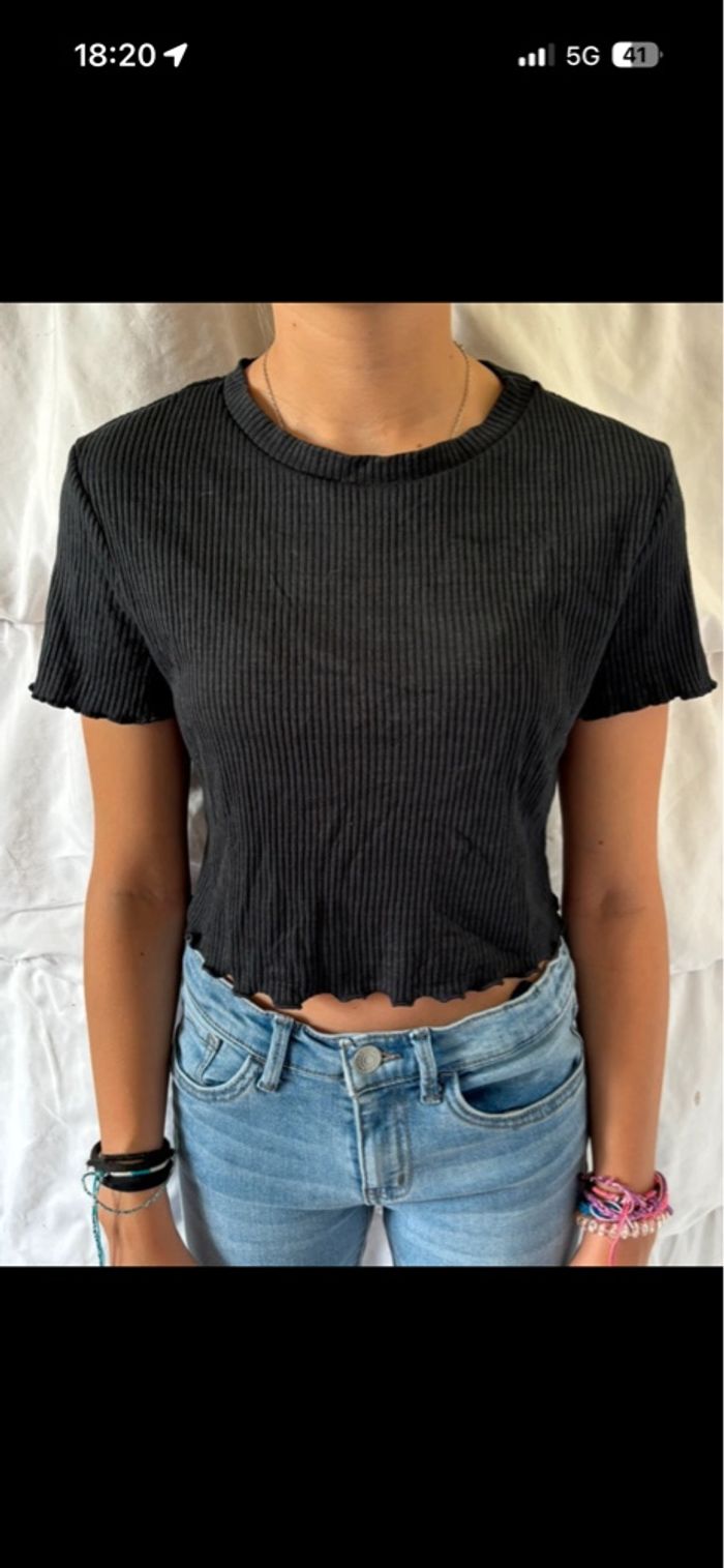 Lot de vêtements - photo numéro 3