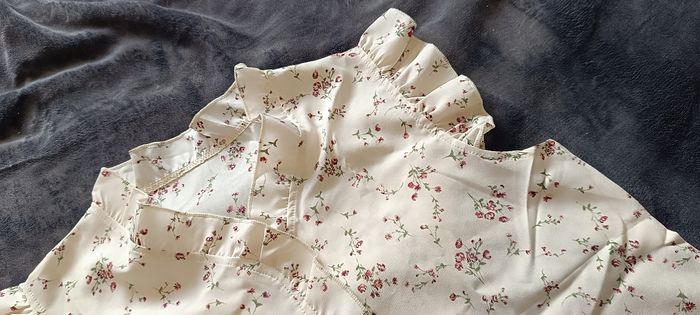 Haut femme taille 36 S neuf - photo numéro 2