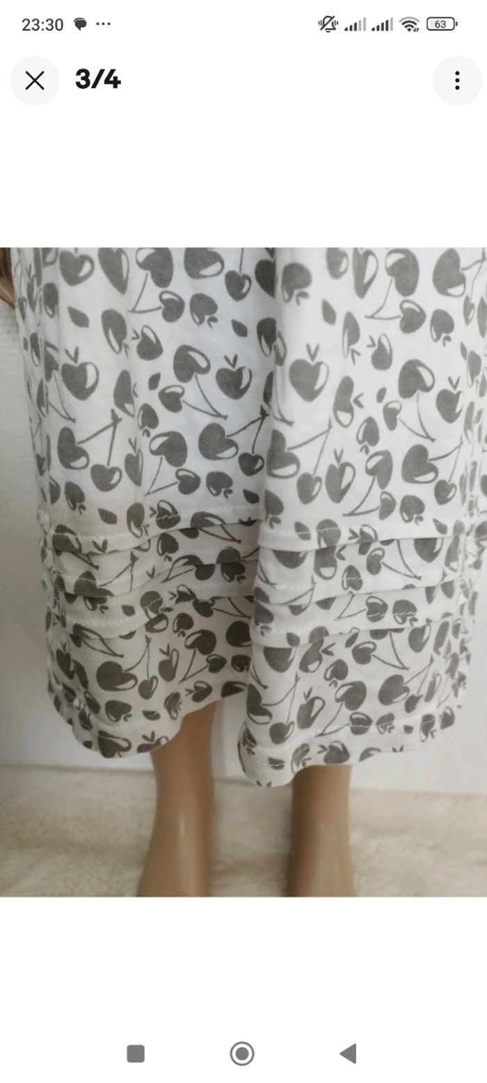 Robe 3 suisses 10 ans - photo numéro 4