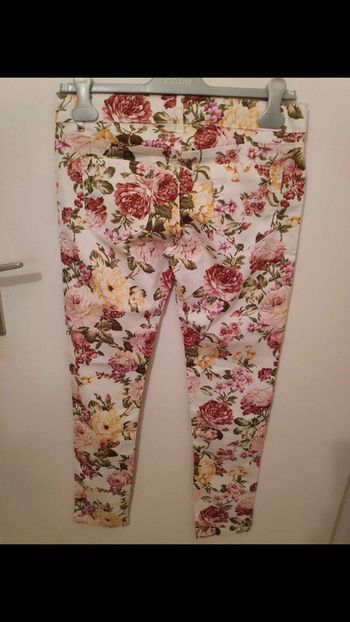 pantalon slim fleuri taille 30
