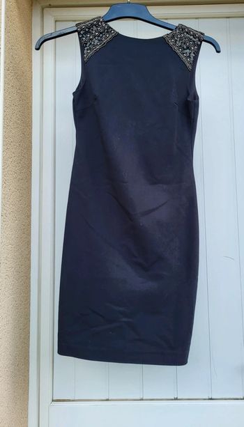 Robe noire Zara