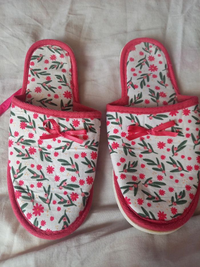 Chaussons 37 - photo numéro 2
