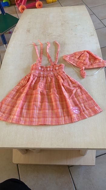 Robe avec chapeau 6 mois