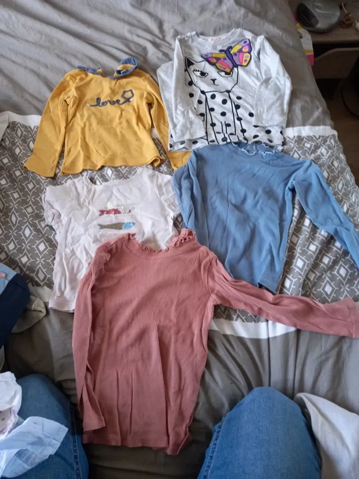 Lots vêtements fille