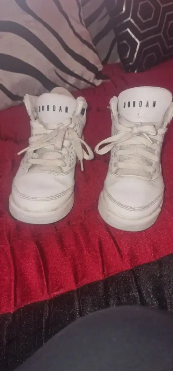 Baskets Jordan flight origin 4 taille 35.5