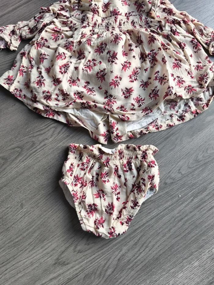Haut avec petite culotte bebe Fille 1/3mois - photo numéro 2