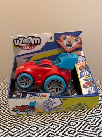 Alpha Group -Uzoom Racers Véhicule Sport Racer