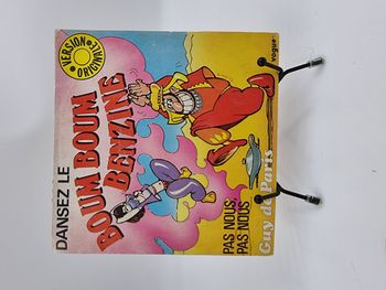Vinyle 45 tours Dansez le Boum Boum Benzine (pas nous, Pas nous) Guy de Paris avec fourreau