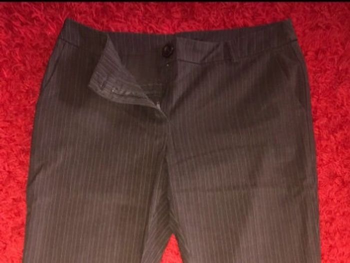 # Beau Pantalon marron à rayures Pour femme taille 38