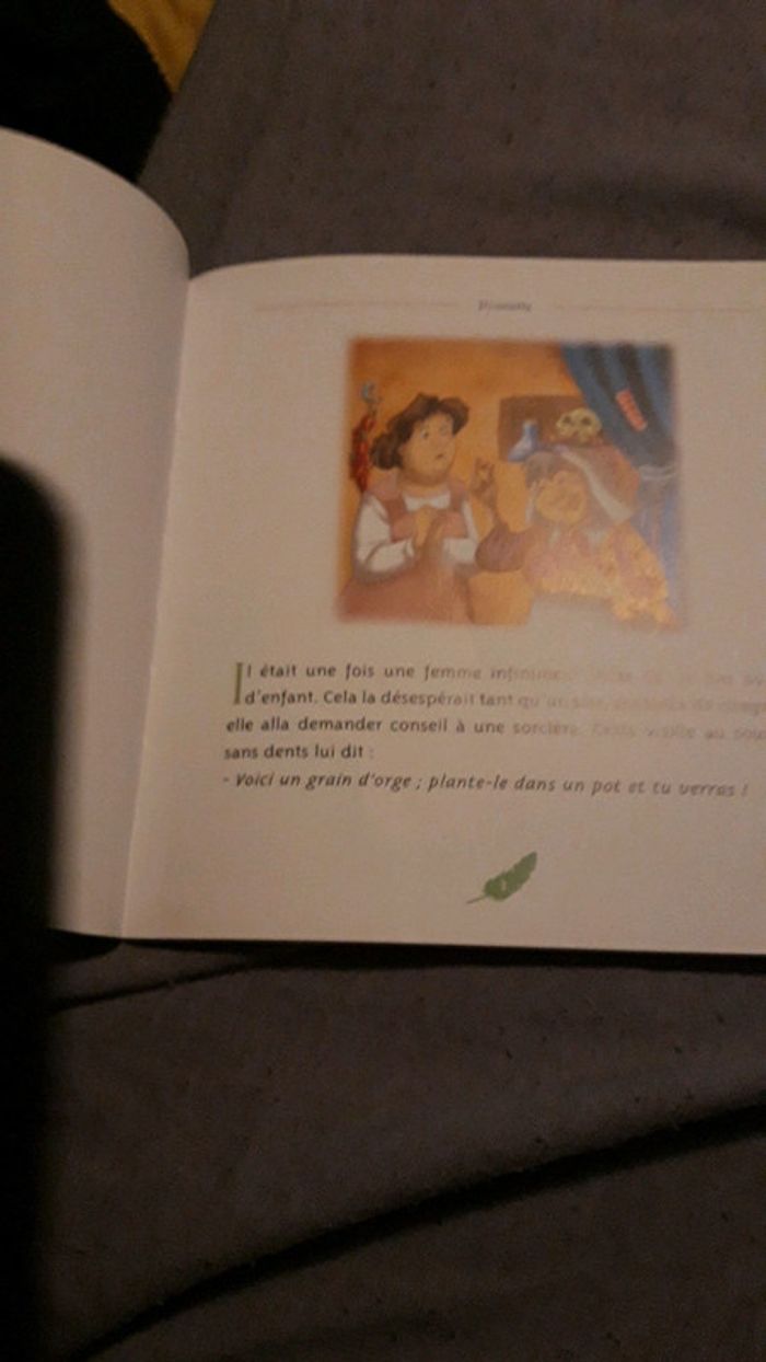 Livre poucette - photo numéro 2