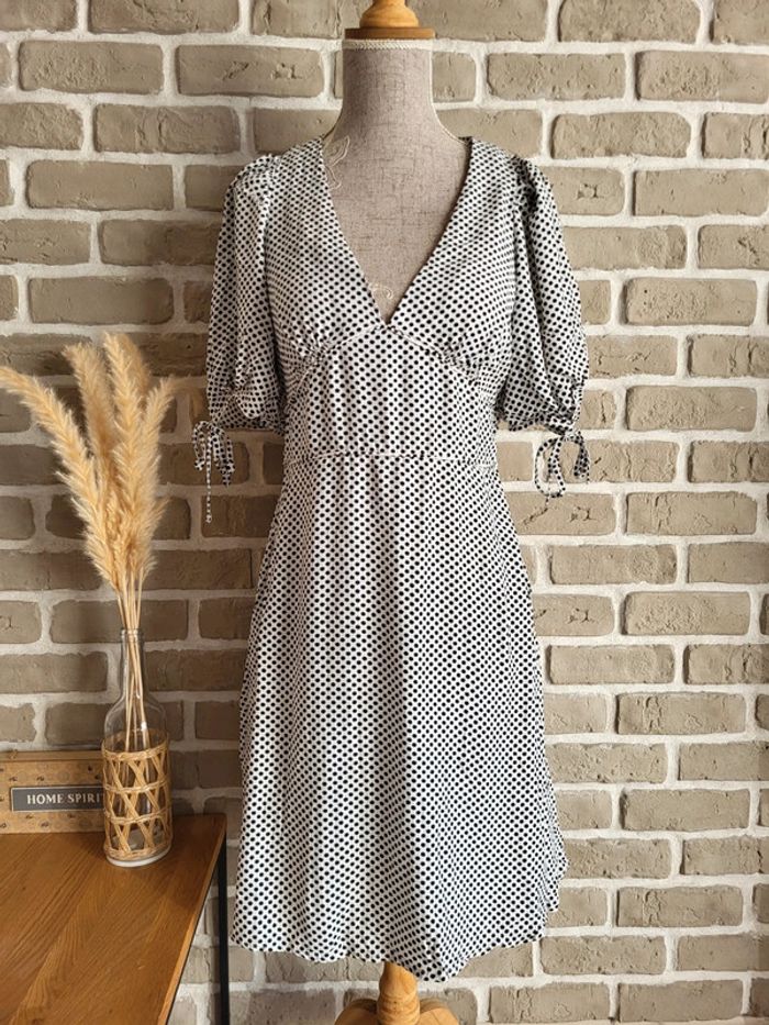 Robe blanche à pois noir H&M neuve - photo numéro 14