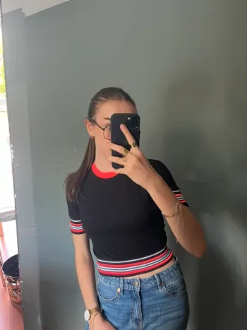 tee-shirt noir et rose XS