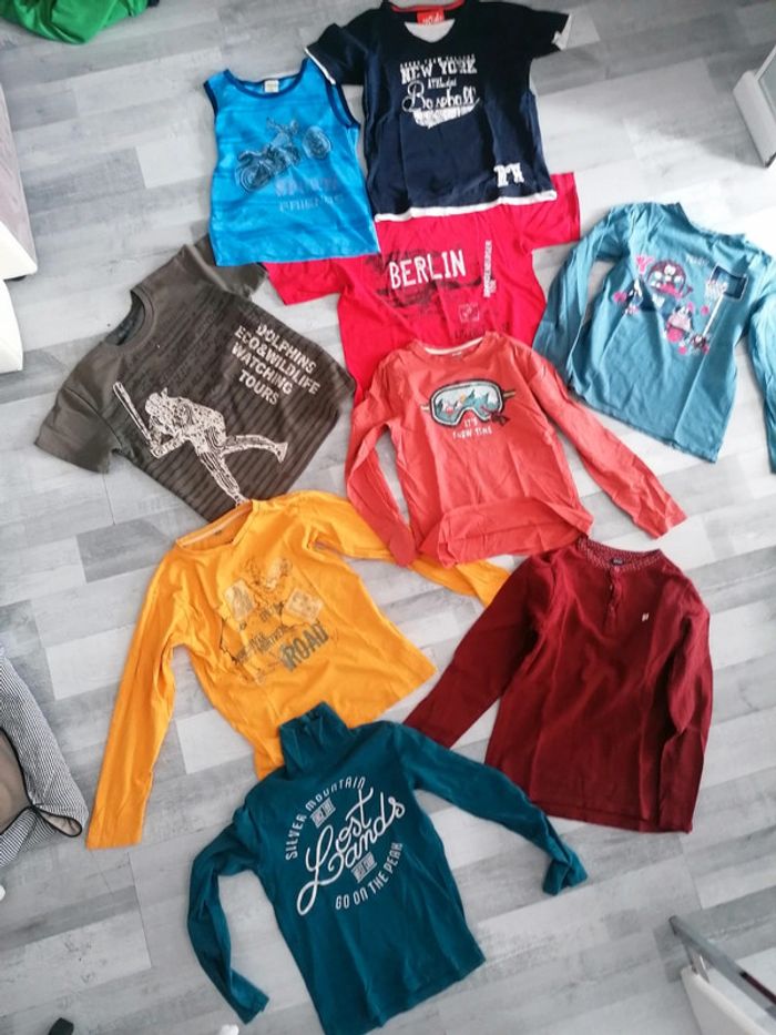 Lot 9 hauts thee shirt et manches longues T 10 ans 🧒🏻 - photo numéro 2