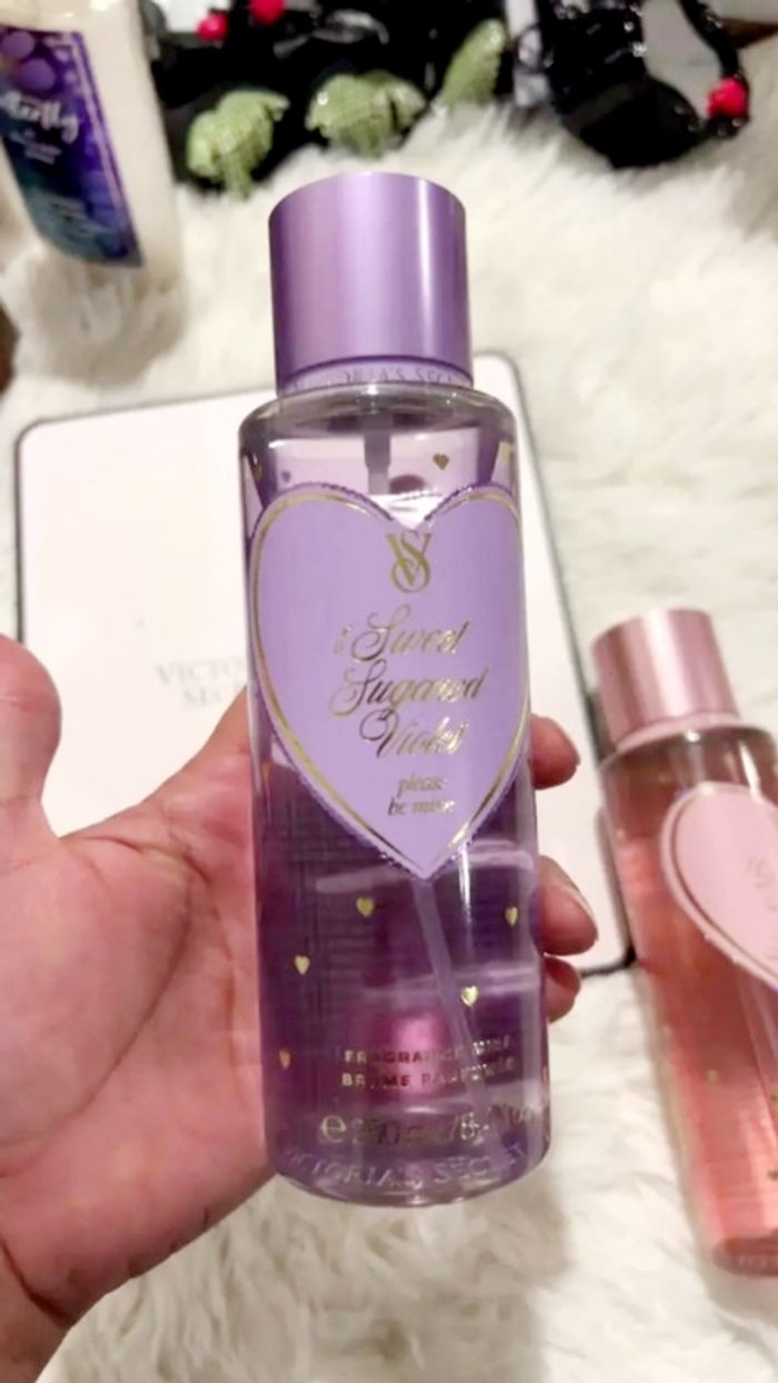 Brume corporelle parfumée Victoria's Secret neuve 💜 🔹️Sweet Sugared Violet 🔹️