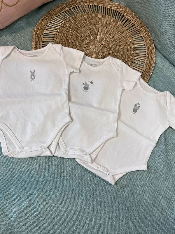 Lot 3 bodies taille 3 mois