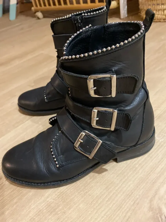 Bottines noires - photo numéro 3