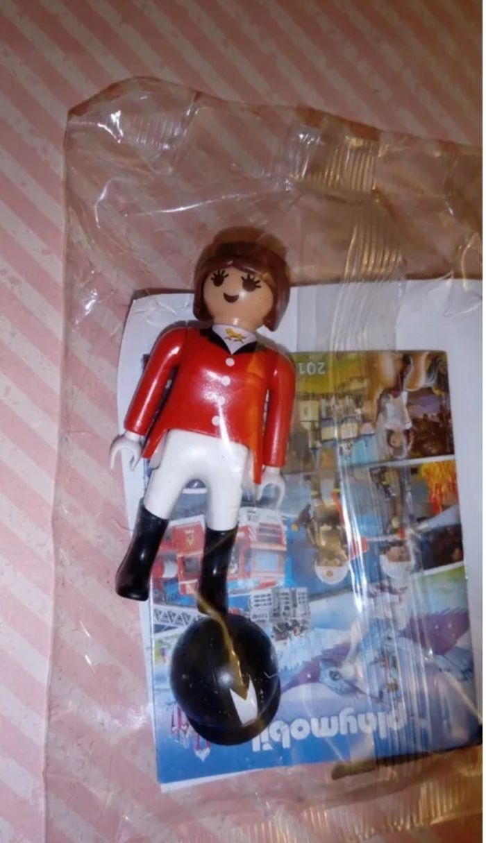 Cavalière playmobil 015 neuf - photo numéro 2