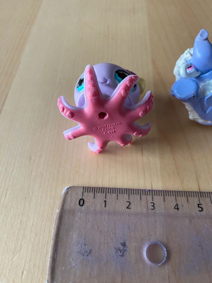Petite figurine littlest pet shop pieuvre chat mammouth monster hight shiver abbey - photo numéro 3