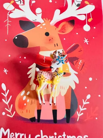 Broche faon de Noël en émail – Création artisanale vintage, pièce unique