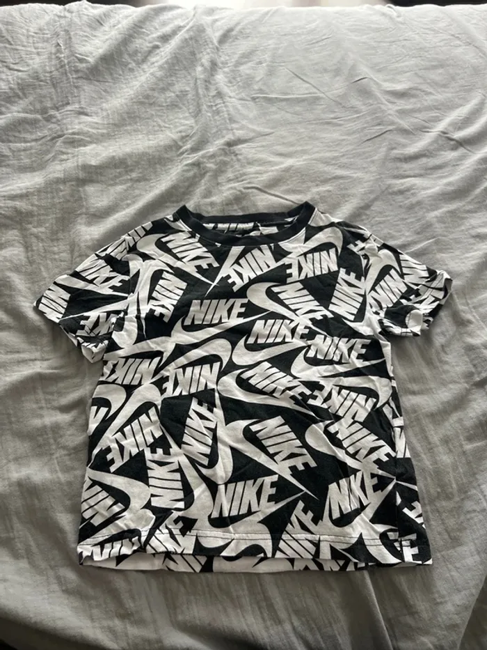 Ensemble short T-shirt Nike 7 ans - photo numéro 7