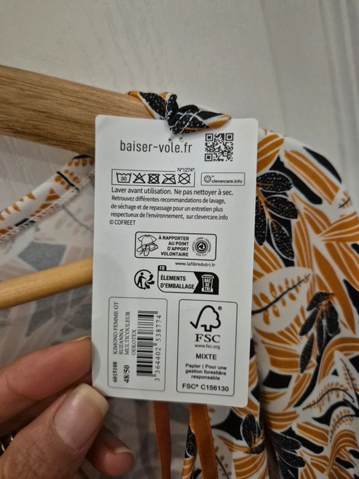 Kimonos Neuf taille 46 - photo numéro 5