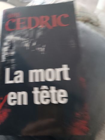 Je le vends car je les lu