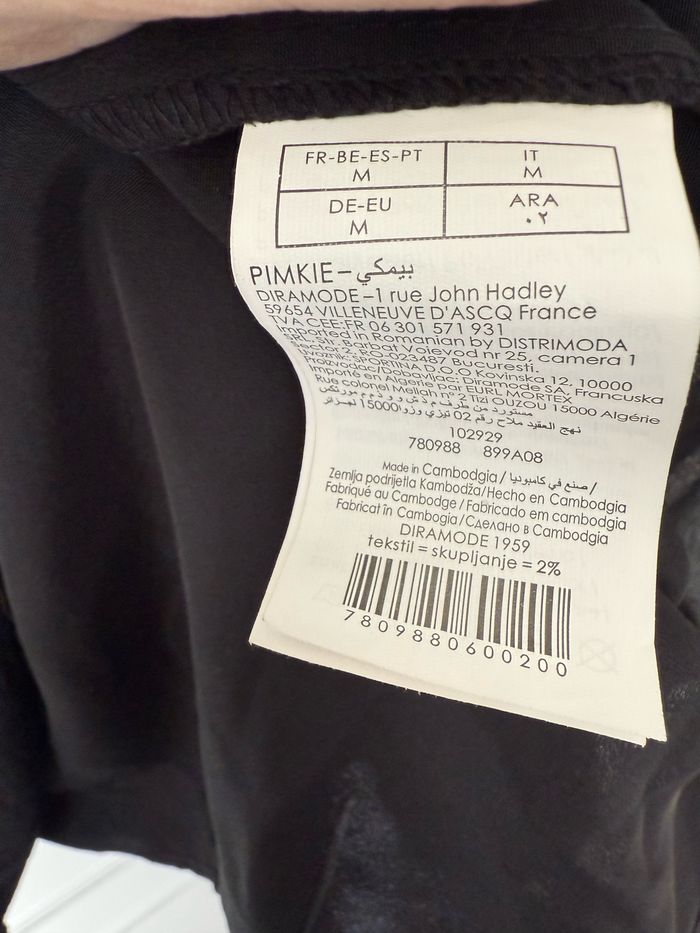 Robe noire - photo numéro 3