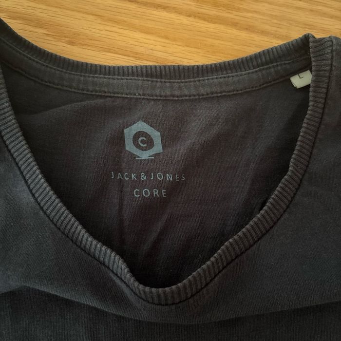 TEE shirt - photo numéro 2