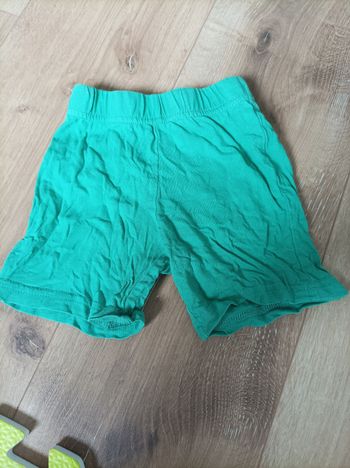 Short vert 3 ans in extenso