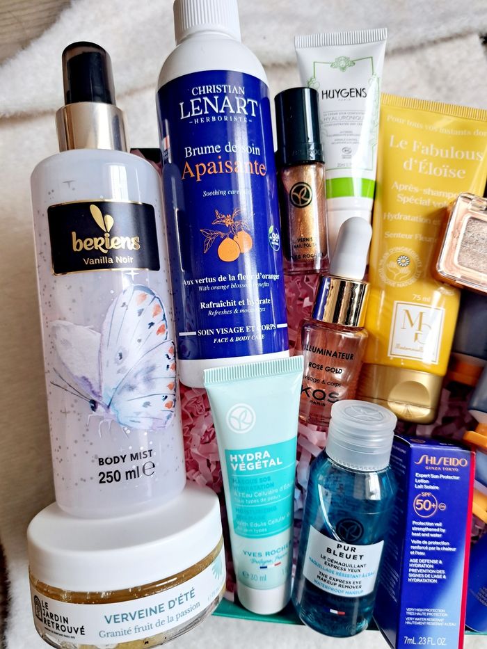 Box maquillage et soins neufs. lot de produits dans un coffret - photo numéro 6