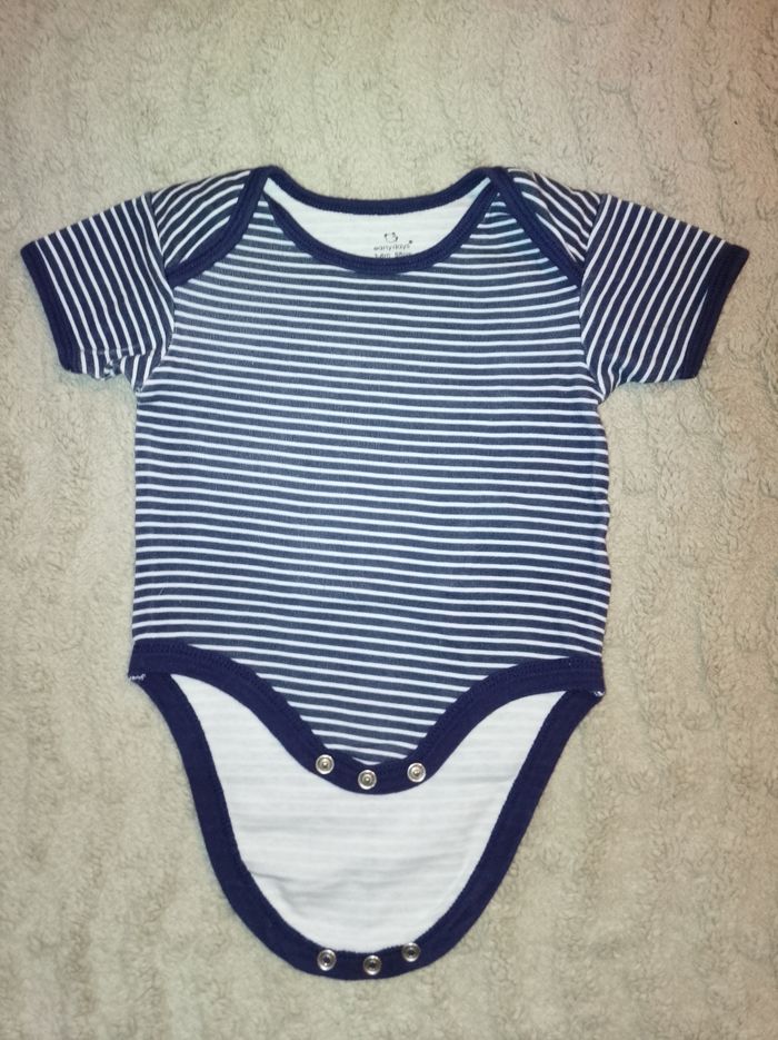 Body manches courtes