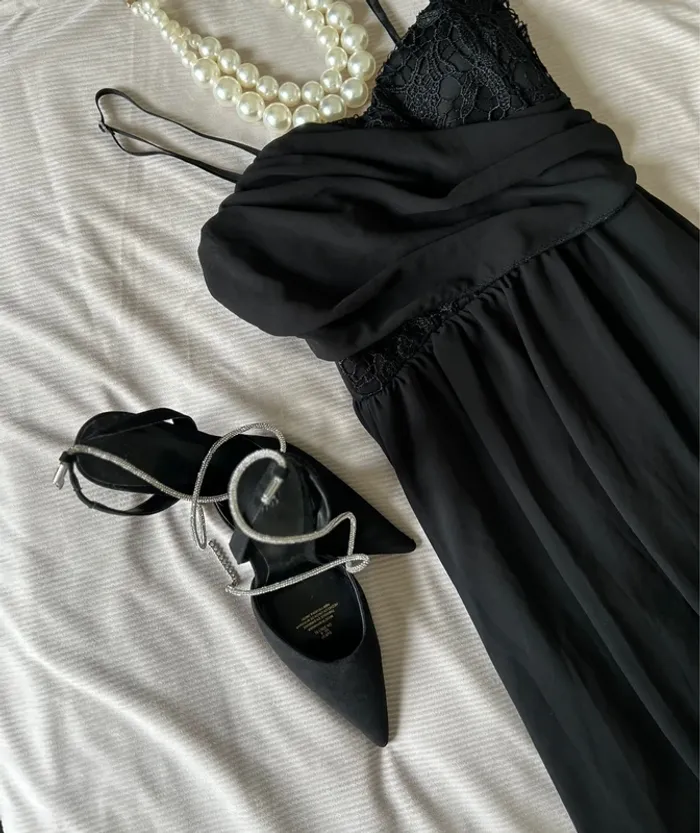 Robe longue de soirée noire, taille L dentelle
