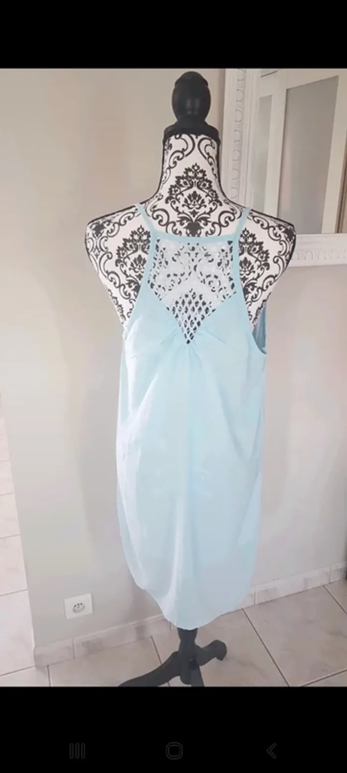 Robe fluide - photo numéro 2