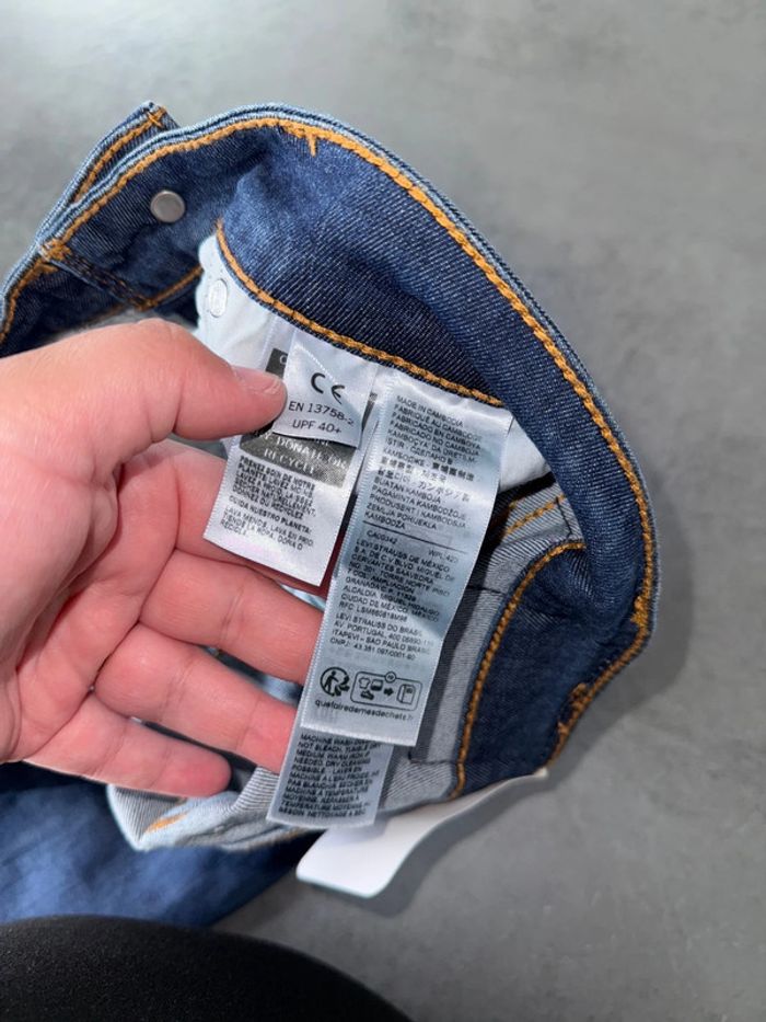 Jeans Lévis neuf - photo numéro 9