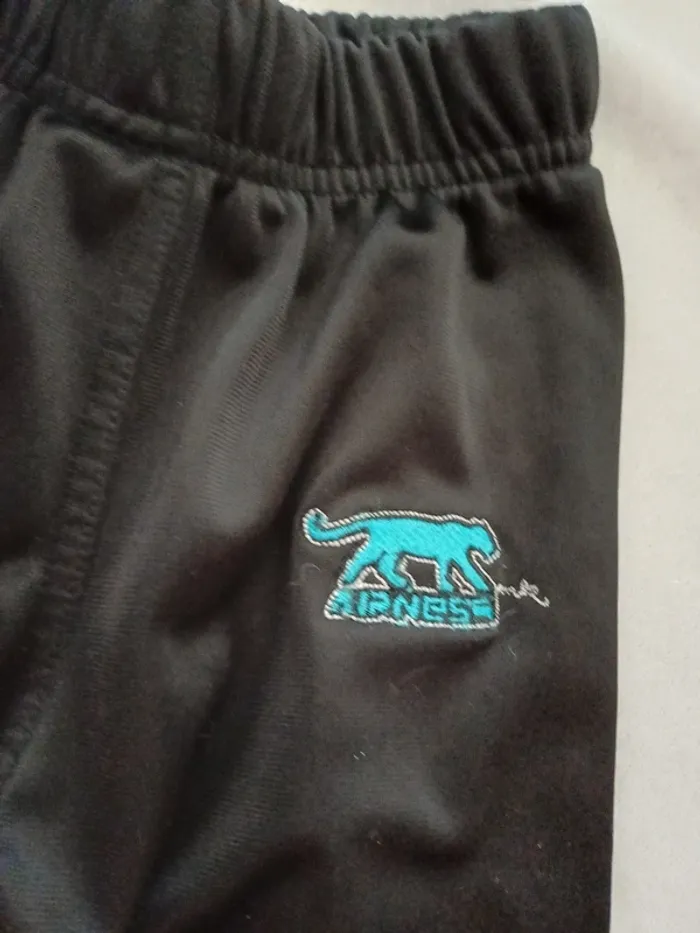 Ensemble survêtement noir 18 mois airness - photo numéro 2