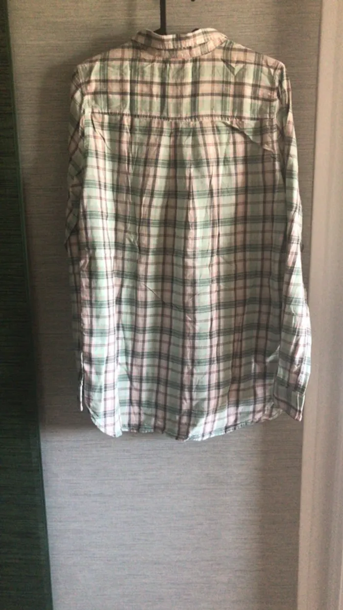 Chemise à carreaux verte H&M - photo numéro 2