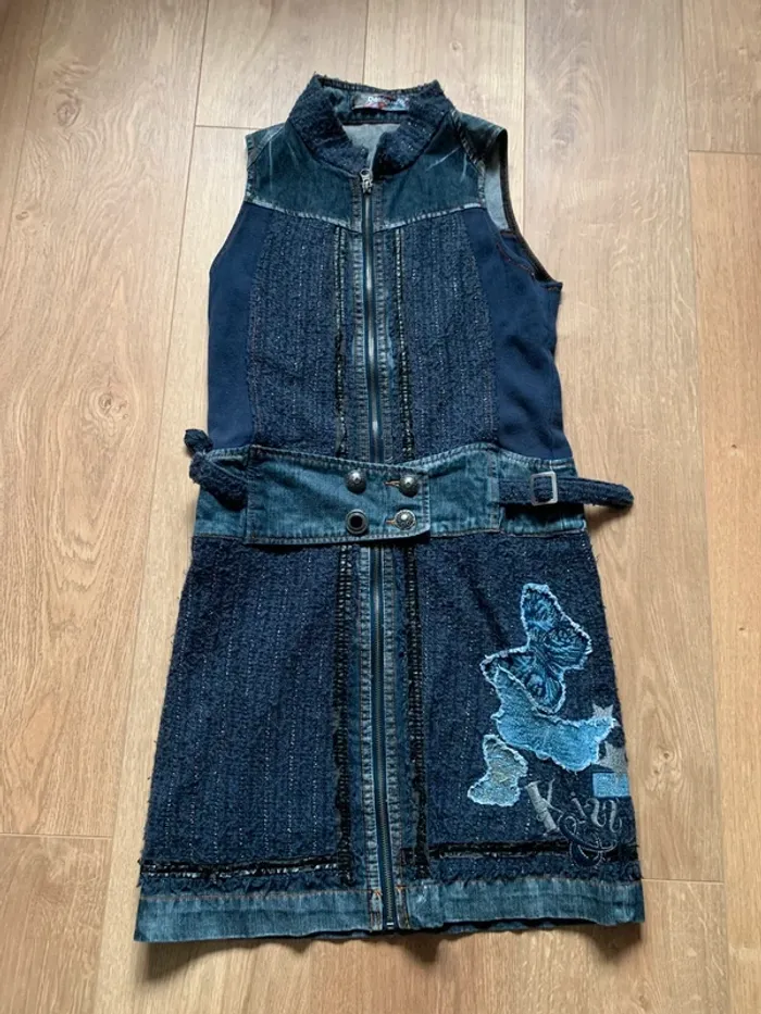 Robe Desigual sans manches en jean et tissu T 38 en parfait état