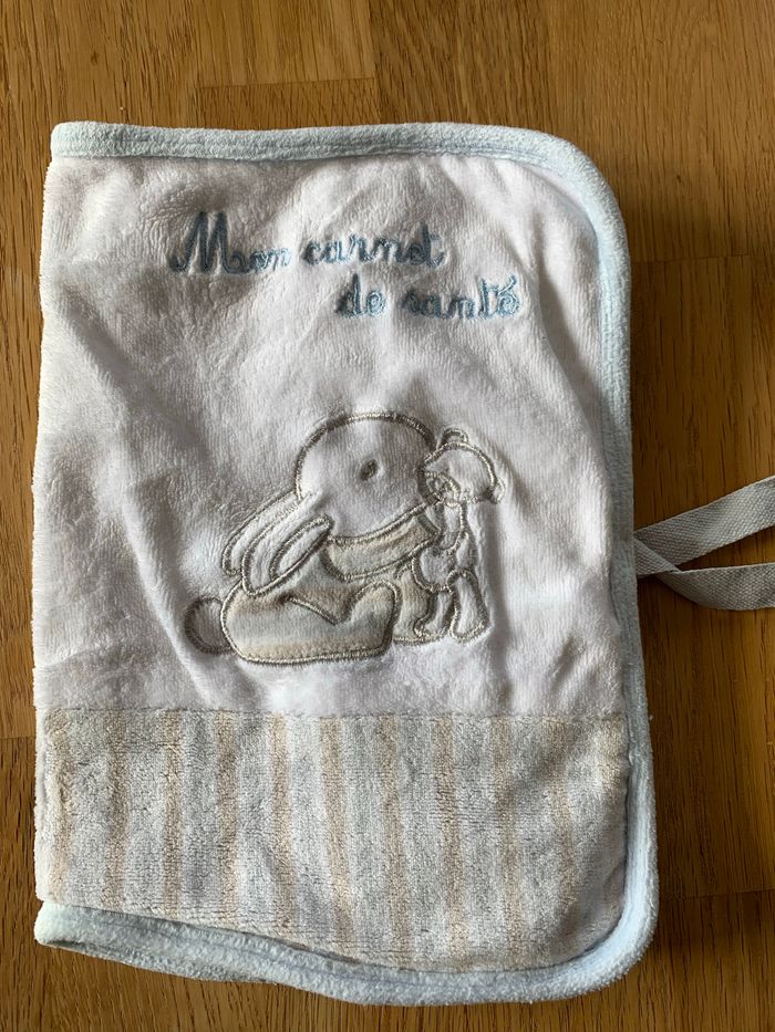 Protège carnet de santé