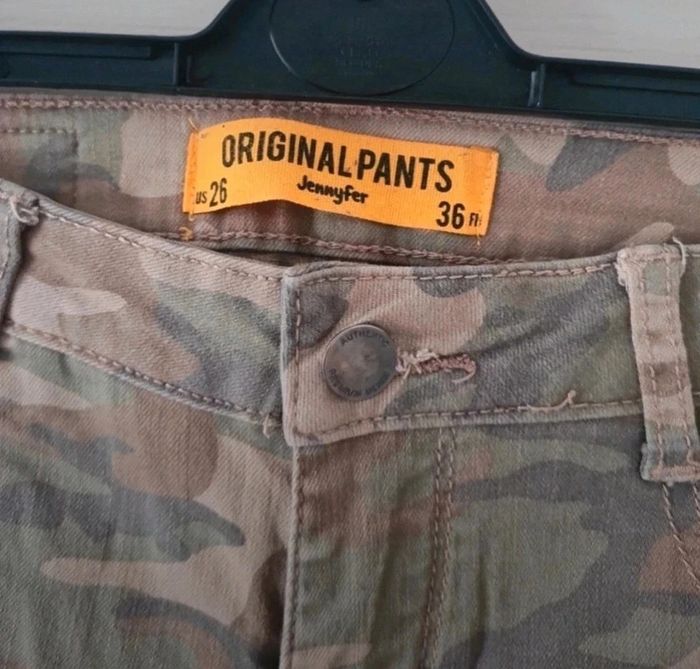 Jean femme Taille 36 militaire Jennyfer - photo numéro 2