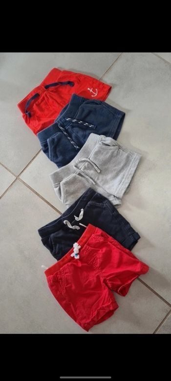 Lots short 6-9mois