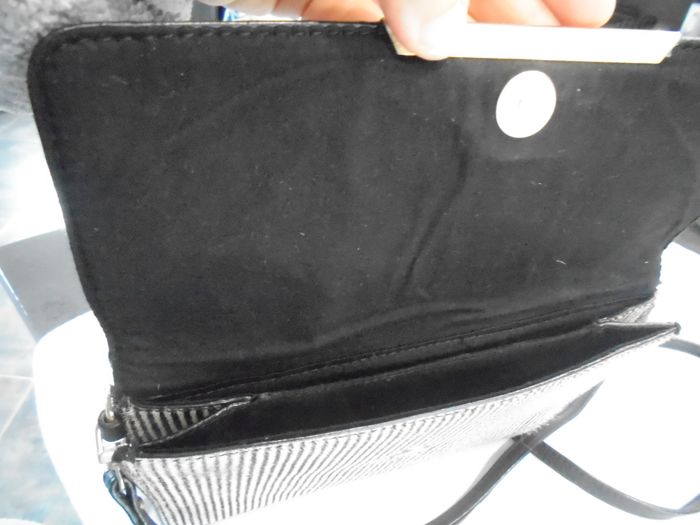 Petit sac en bandoulière / pochette "Petite Mendigote" - photo numéro 5