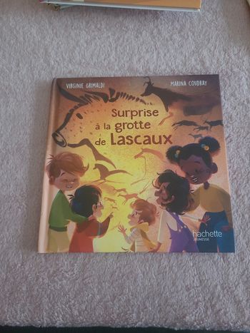 Surprise à la grotte de Lascaux