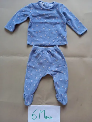 Pyjamas 2pcs 6 mois (Achat=offert🎁)