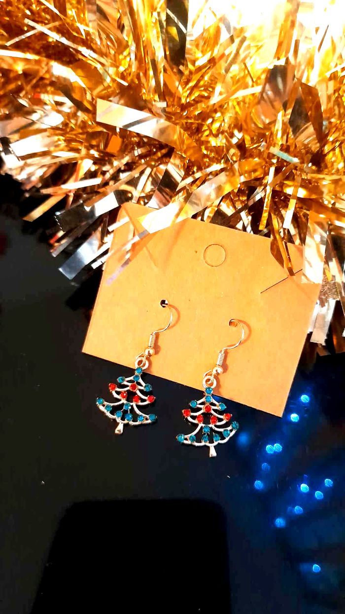 Bijoux Noël | Boucles d’Oreilles Sapins de Noël – Neuf - photo numéro 2