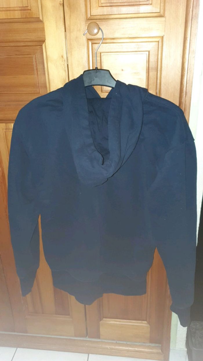 Pull Sweat a capuche - photo numéro 2
