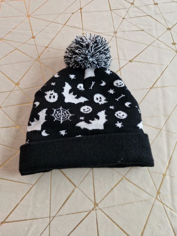 Bonnet lumineux neuf - photo numéro 4