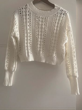 Pull fin court ajouré d’été blanc crème