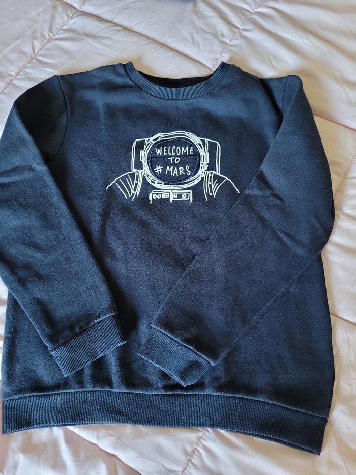 pull bleu marine kiabi 12ans  (2e) - photo numéro 5